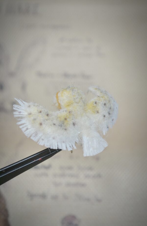 Miniature Felt Owl in Flight – Handmade Poseable Wool Bird Sculpture (4 cm) - Image 2