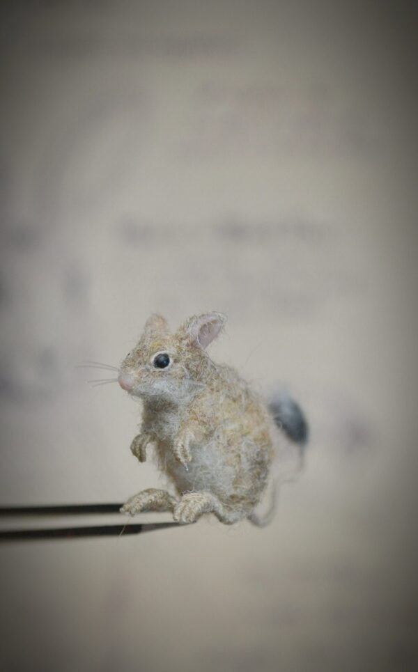 Miniature Needle Felted Jerboa – 3 cm Handmade felted Animal - Image 6