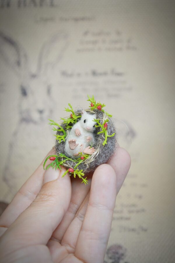 miniature felted mouse