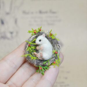 miniature felted mouse