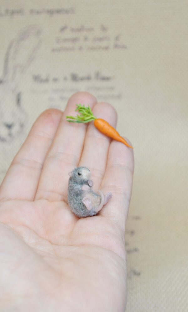 Mouse with Carrot Needle Felted Miniature - Image 7