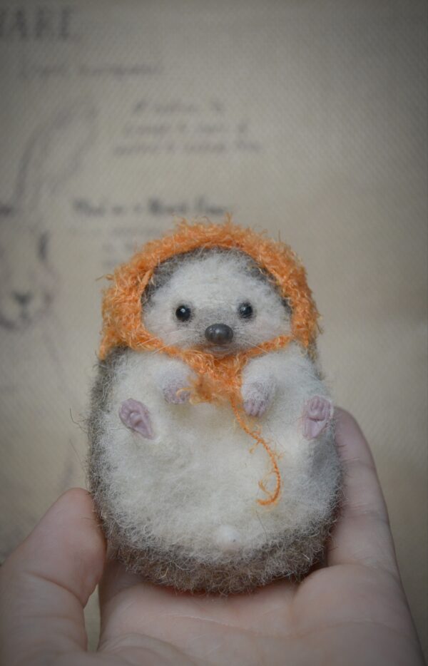 Hedgehog with Hat Needle Felted Miniature - Image 9