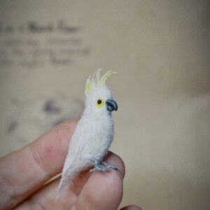 Mini Felted Cockatoo – Handmade Wool Parrot