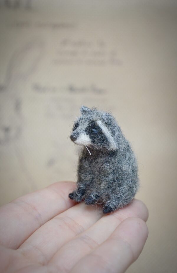 Raccoon Needle Felted Miniature – Sitting Wool Figurine - Image 2