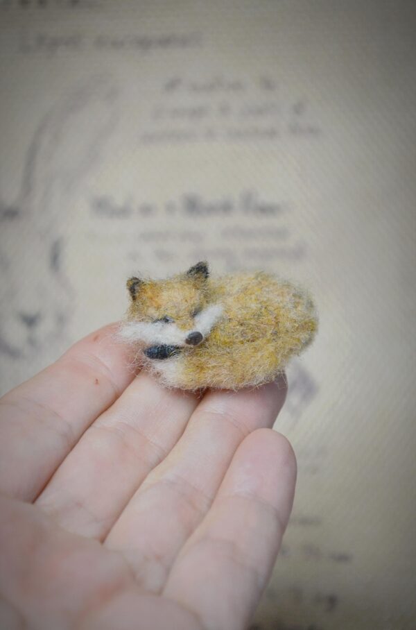 Sleeping Fox Needle Felted Miniature – Curled Up – Handmade Wool Figurine - Image 6