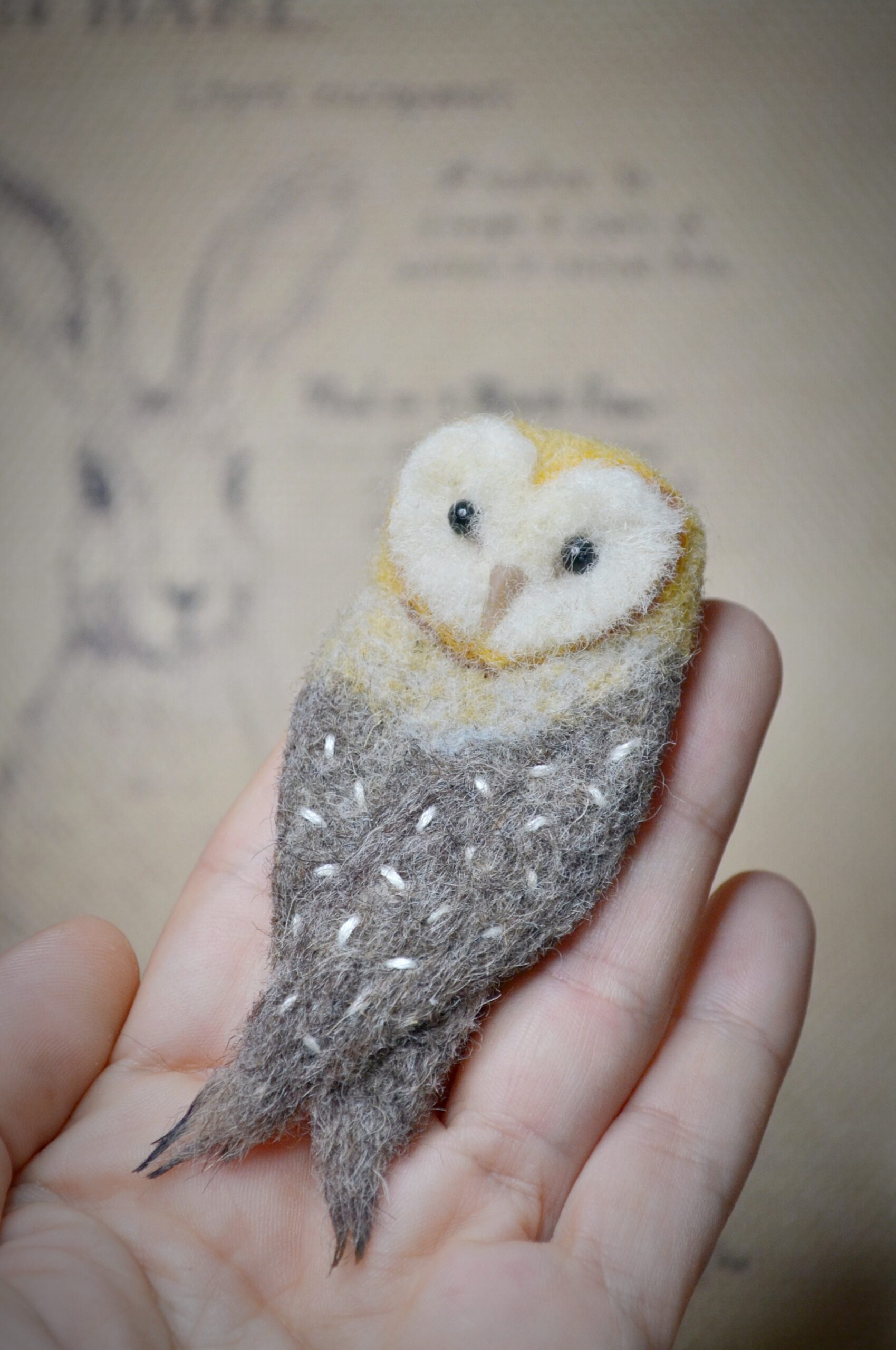 Owl Needle Felted Brooch – Handmade Wool Accessory - Image 4