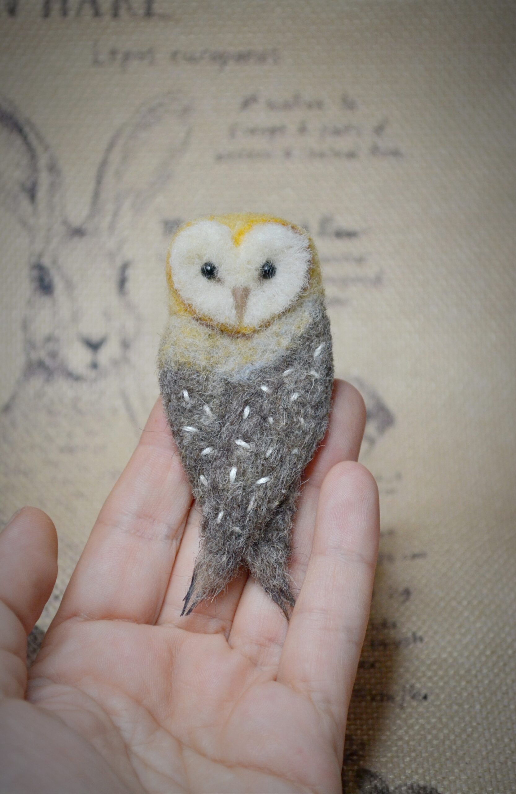 Owl Needle Felted Brooch – Handmade Wool Accessory - Image 6