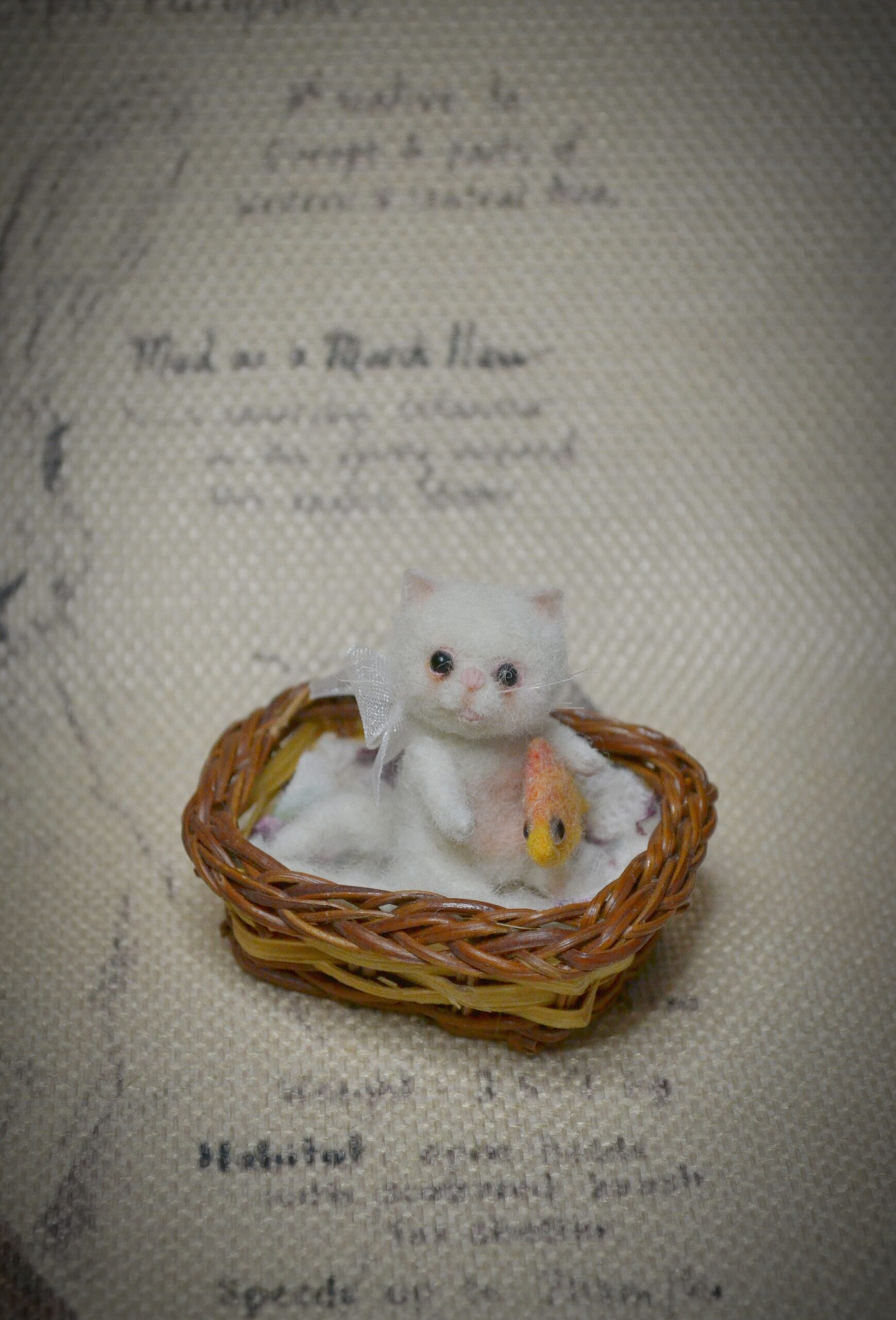 Kitten with Toy Fish and Basket, Needle Felted miniature Kat – Handmade Wool Miniature - Image 8