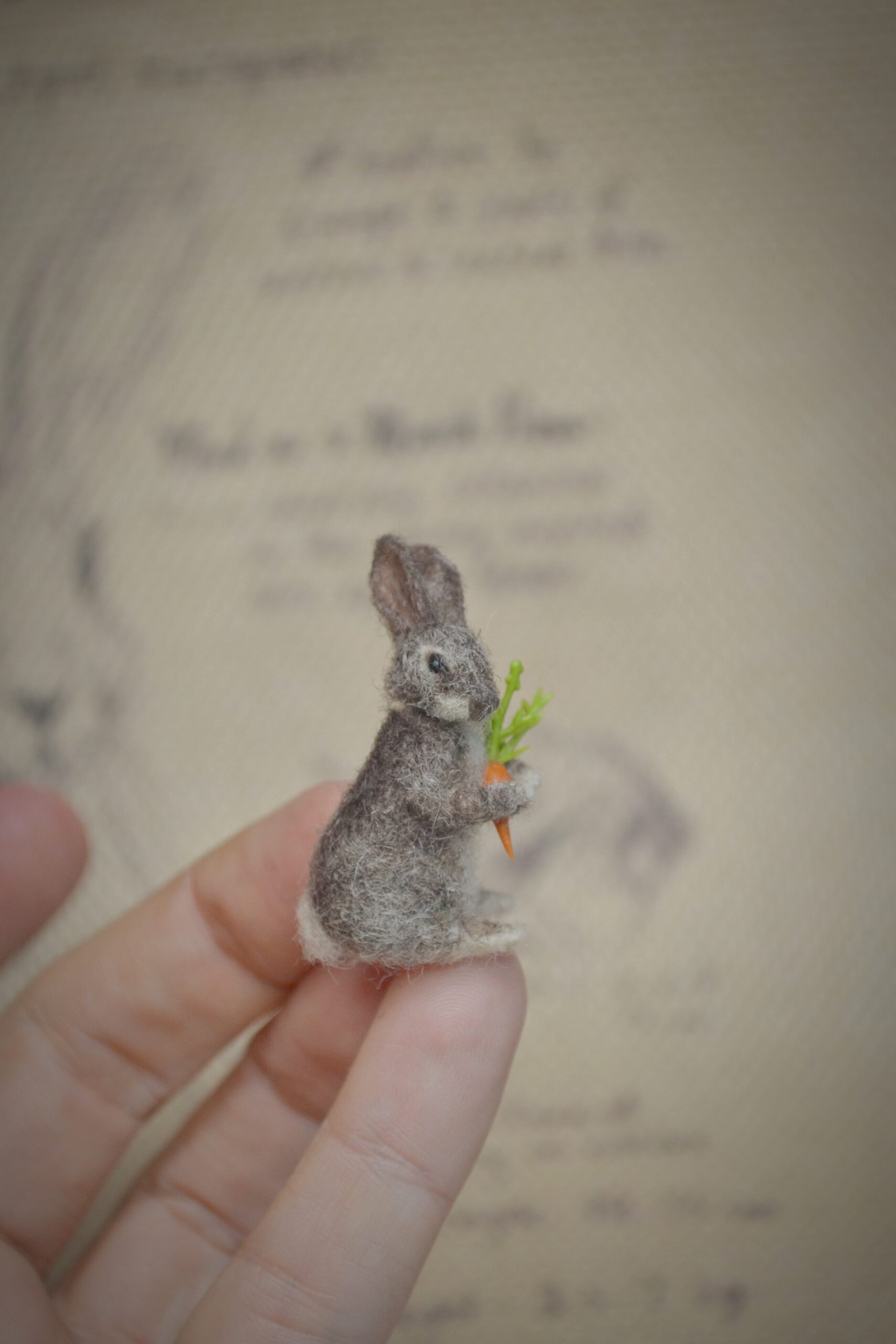 Bunny with Carrot Needle Felted Miniature – Handmade Wool Figurine - Image 10