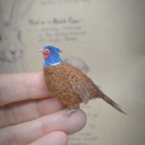 Nedle felted bird miniature