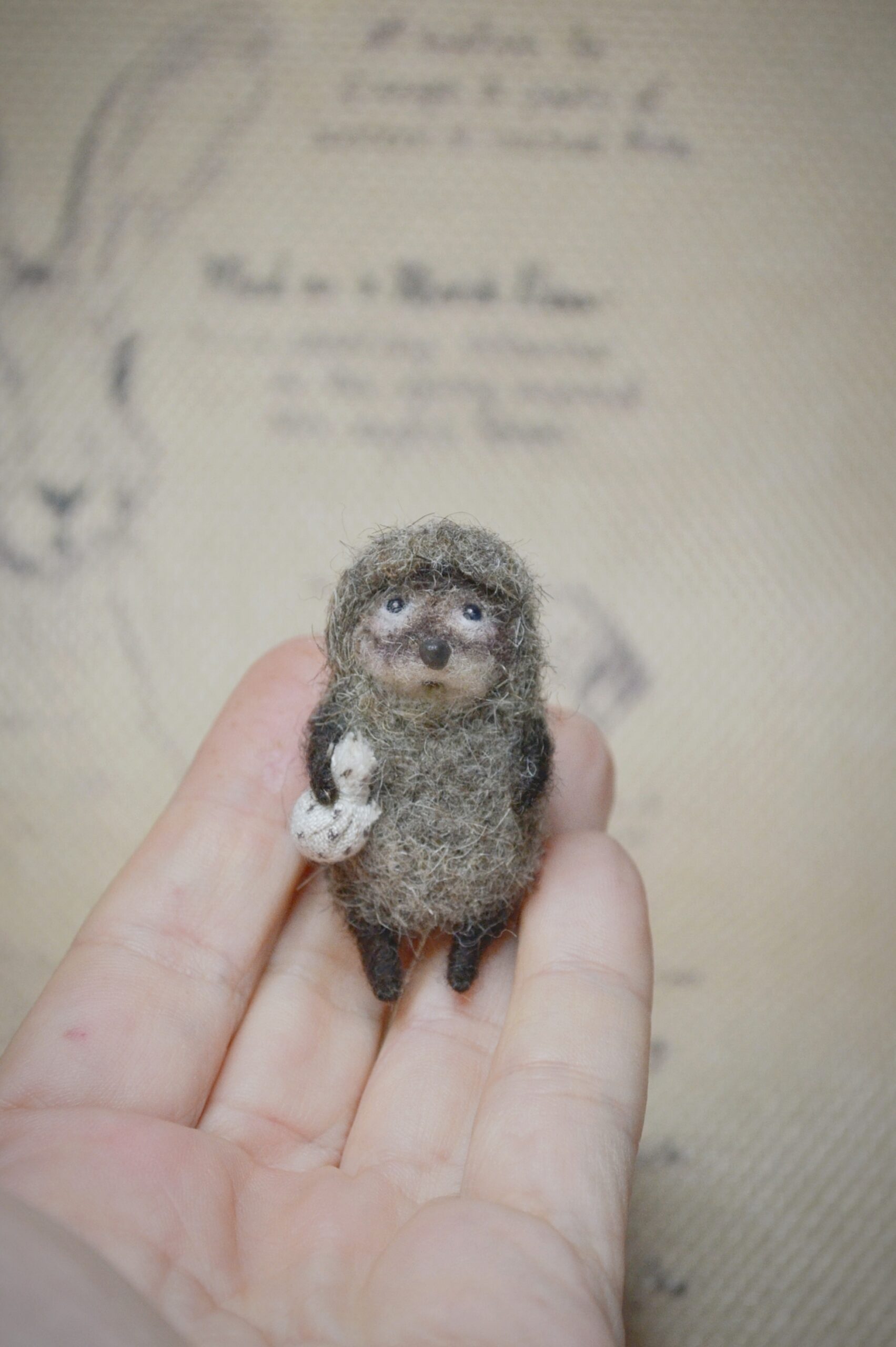 Needle Felted Hedgehog “Hedgehog in the Fog” – Custom Handmade Wool Figurine - Image 8