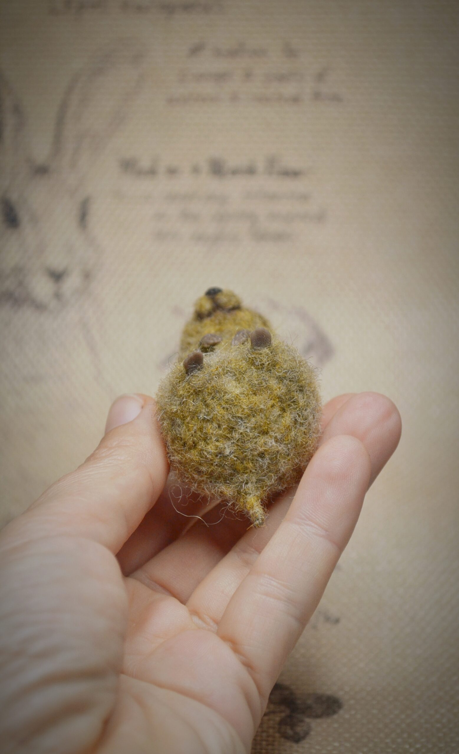 Needle Felted Quokka Miniature – Handmade Wool Figurine - Image 4
