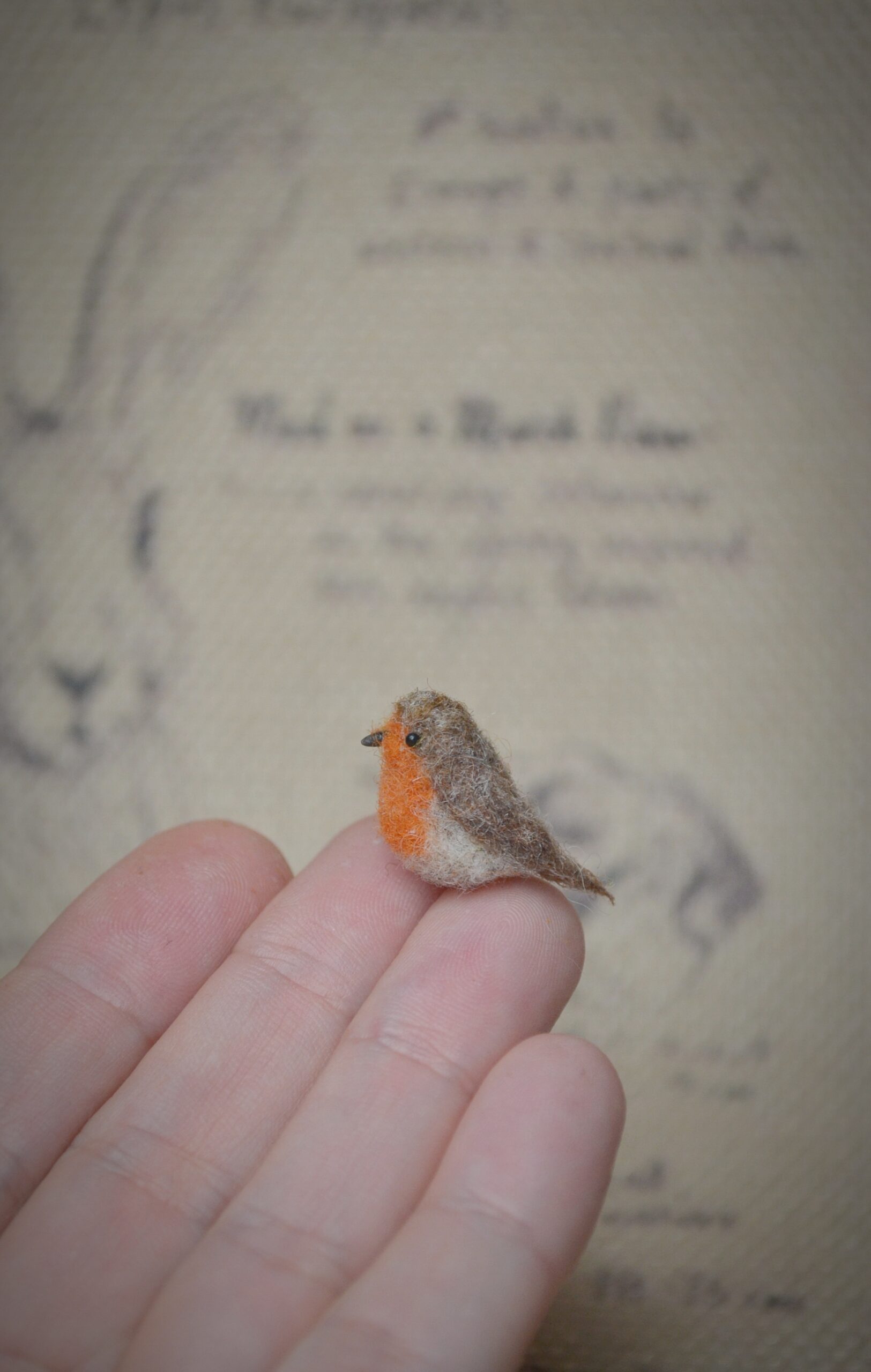Needle Felted Robin Miniature – Handmade Wool Bird Figurine - Image 3