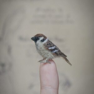 Needle Felted House Sparrow (Passer domesticus) – Handmade Wool Bird Miniature
