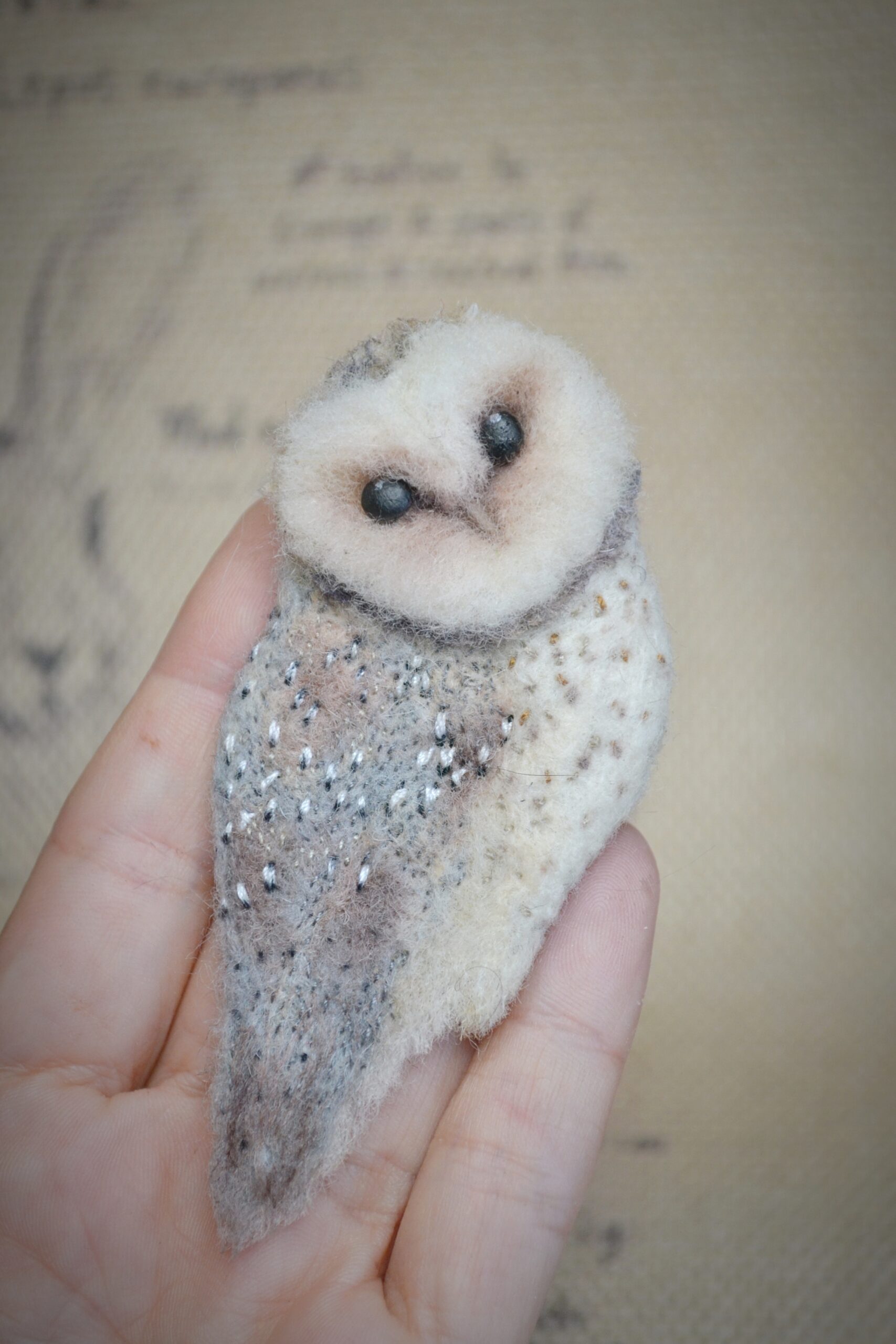 Needle Felted Barn Owl Brooch – Embroidered Wool Owl Pin - Image 6